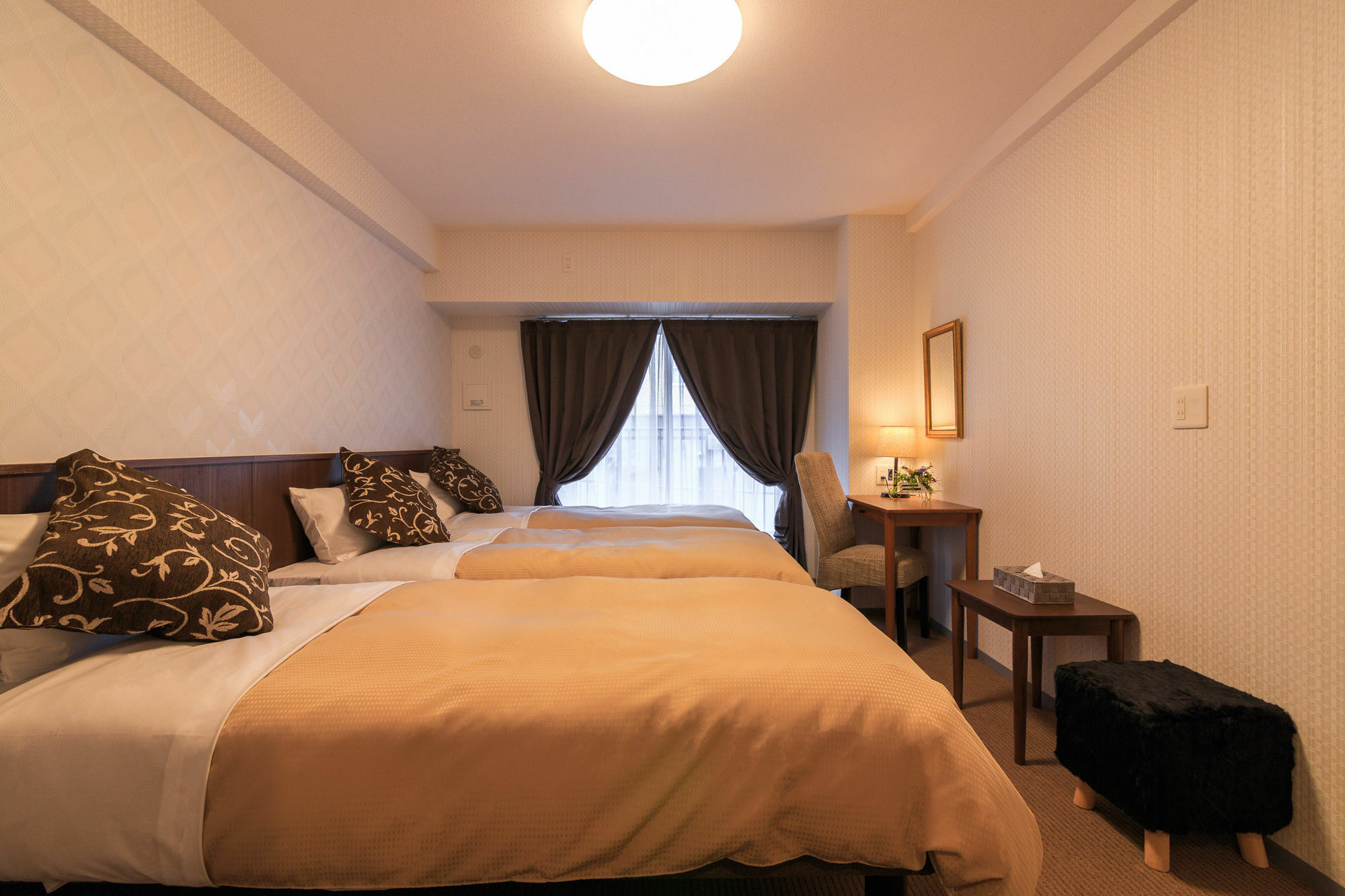 Hotel Quartz Shin-Ósaka Exteriér fotografie